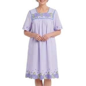 GO SOFTLY Patio Medium 100% Cotton Blue Embroidered MooMoo House Dress Modest